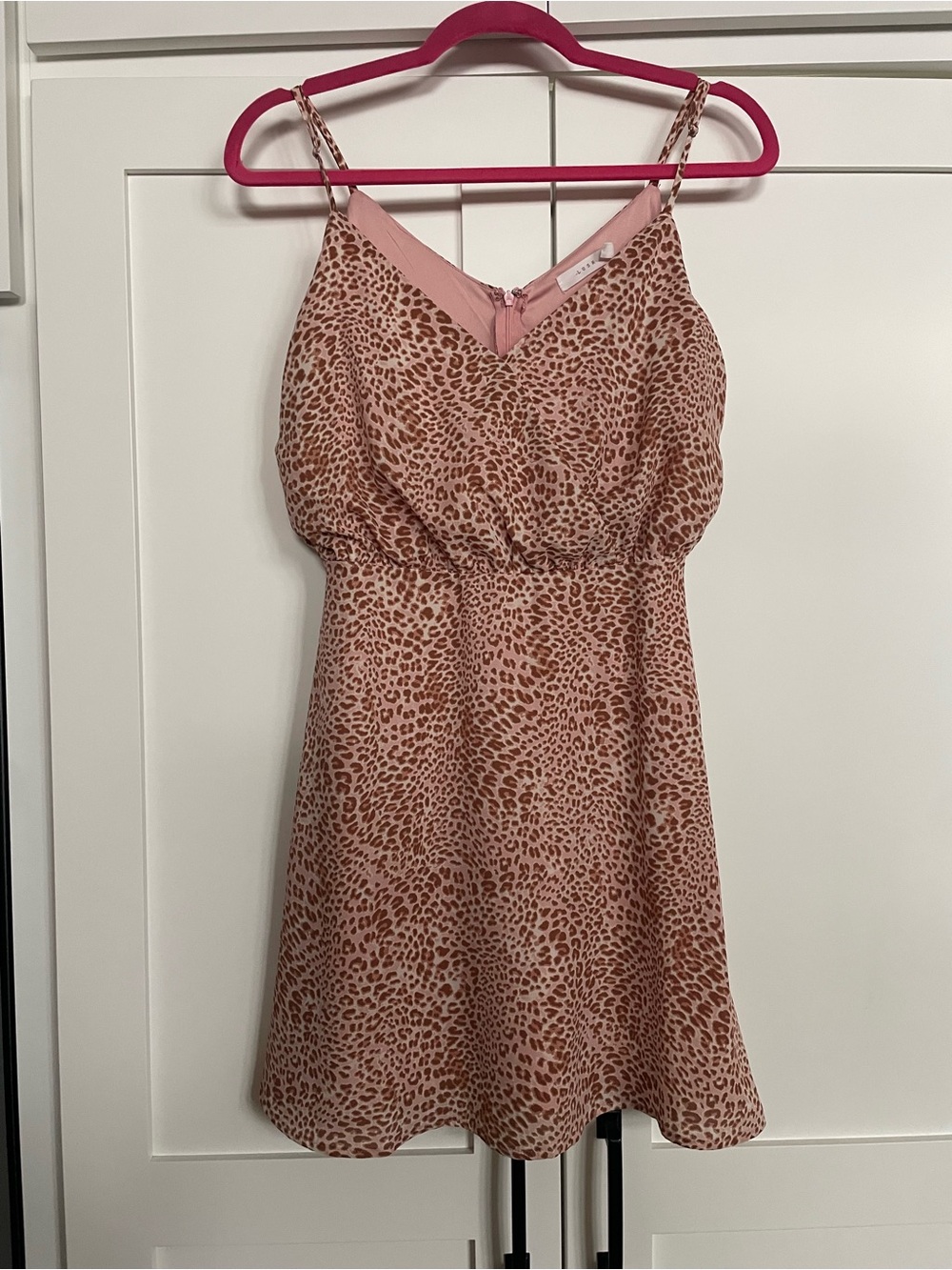 Lush Sleeveless Pink Leopard Print A-Line Dress